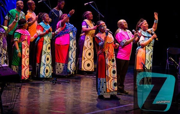 Soweto Gospel Choir – Different Colours, One People